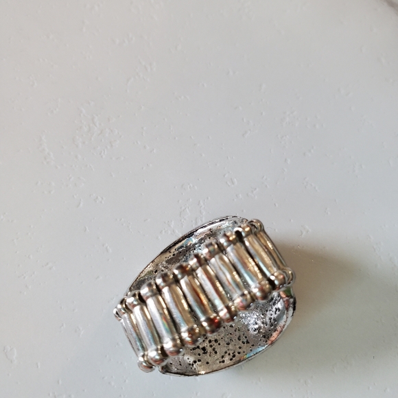 Antique Silver Tone Adjustable Band Ring with Purple Stones 💥3 for $24💥 - Picture 6 of 15